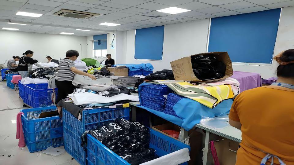Hefei Aqua Cool Co., Ltd. প্রস্তুতকারকের উত্পাদন লাইন